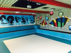 raw concete? Urban grafitti artist brought it to life!